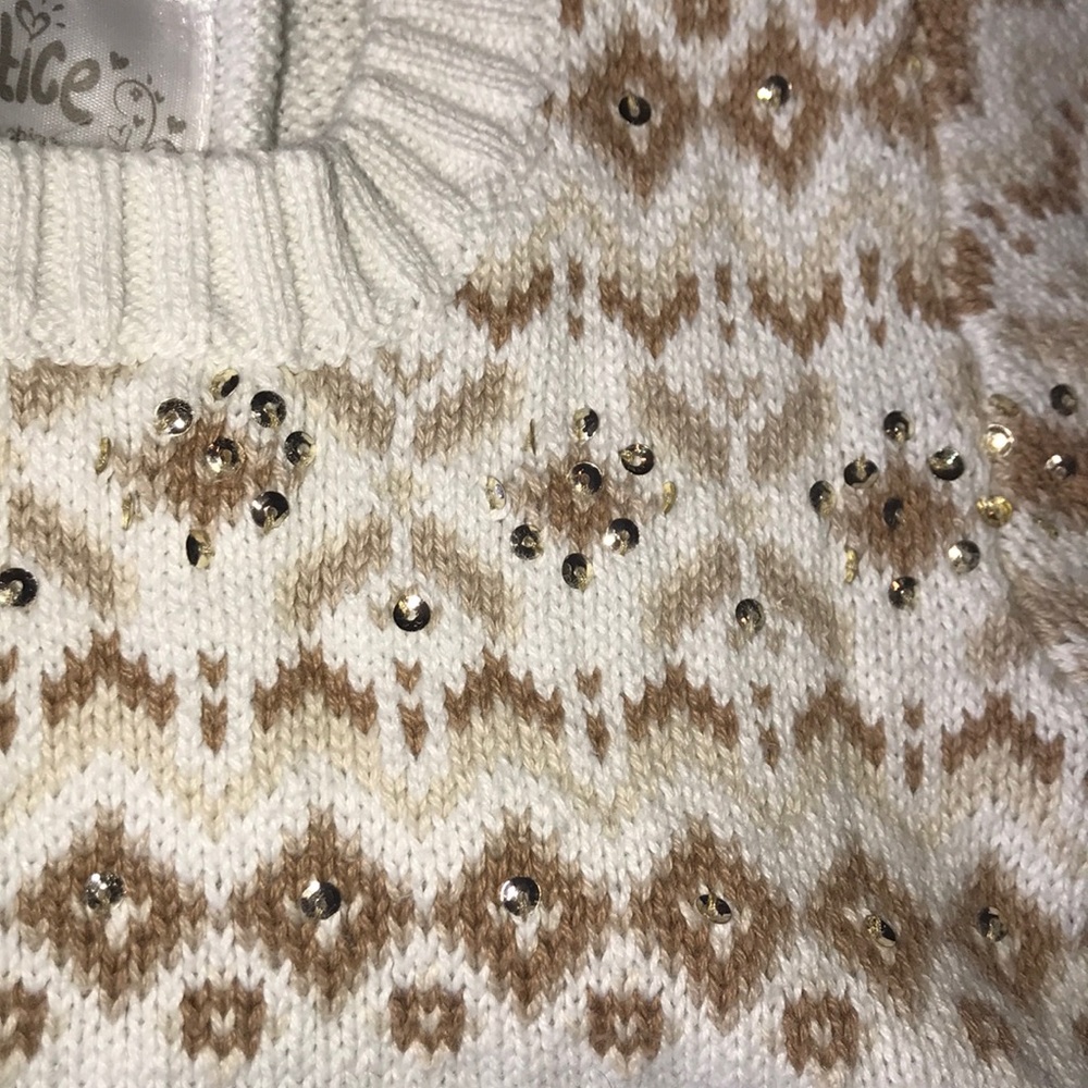 Girls sweater - Picture 4 of 4